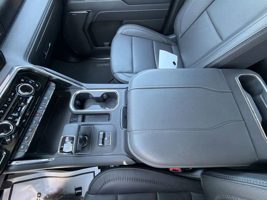 Used 2026 GMC Sierra 1500 Denali AWD/4WD image 27