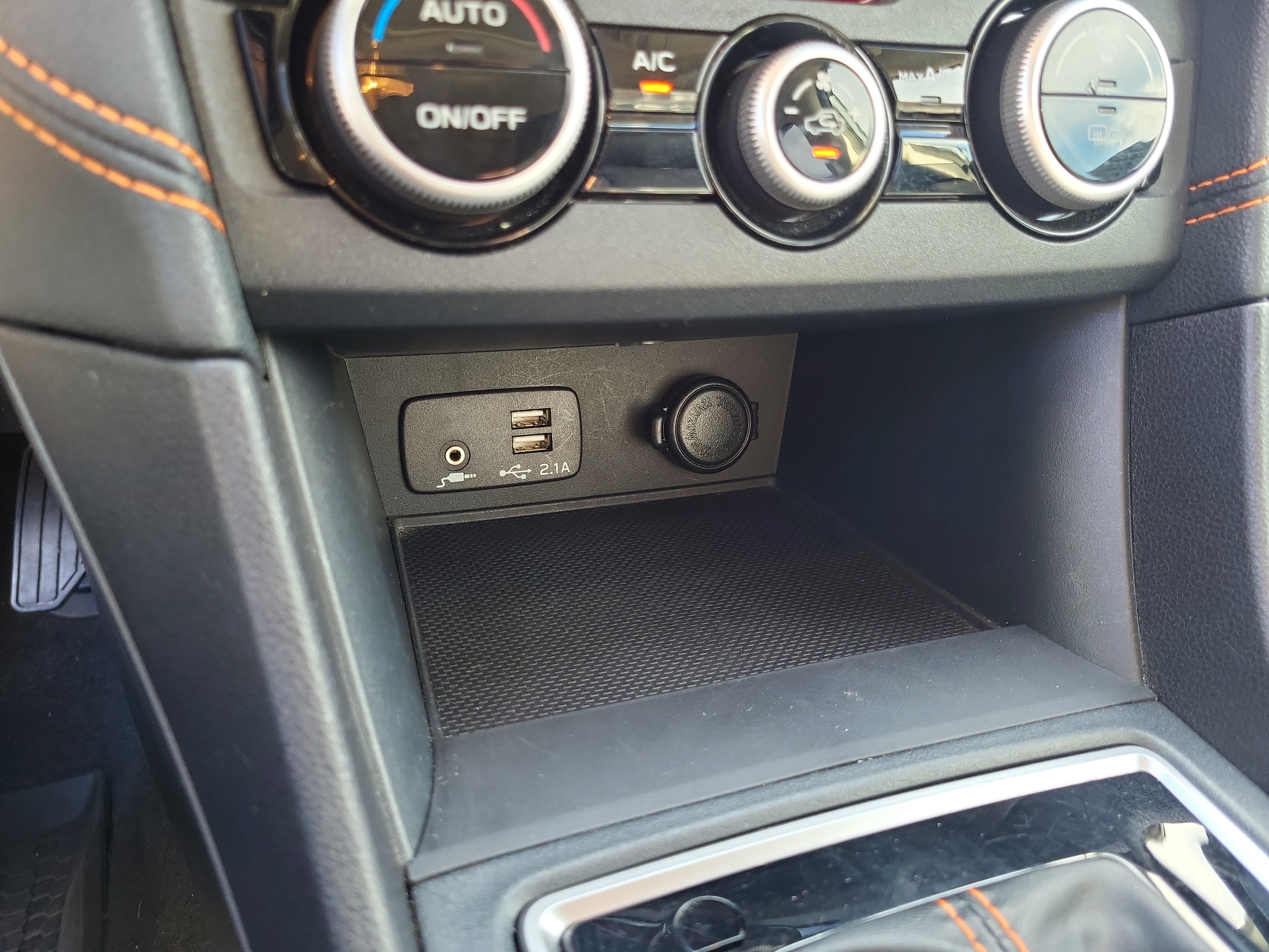 Used 2023 Subaru Crosstrek 2.5i Limited w/ Moonroof Package image 23