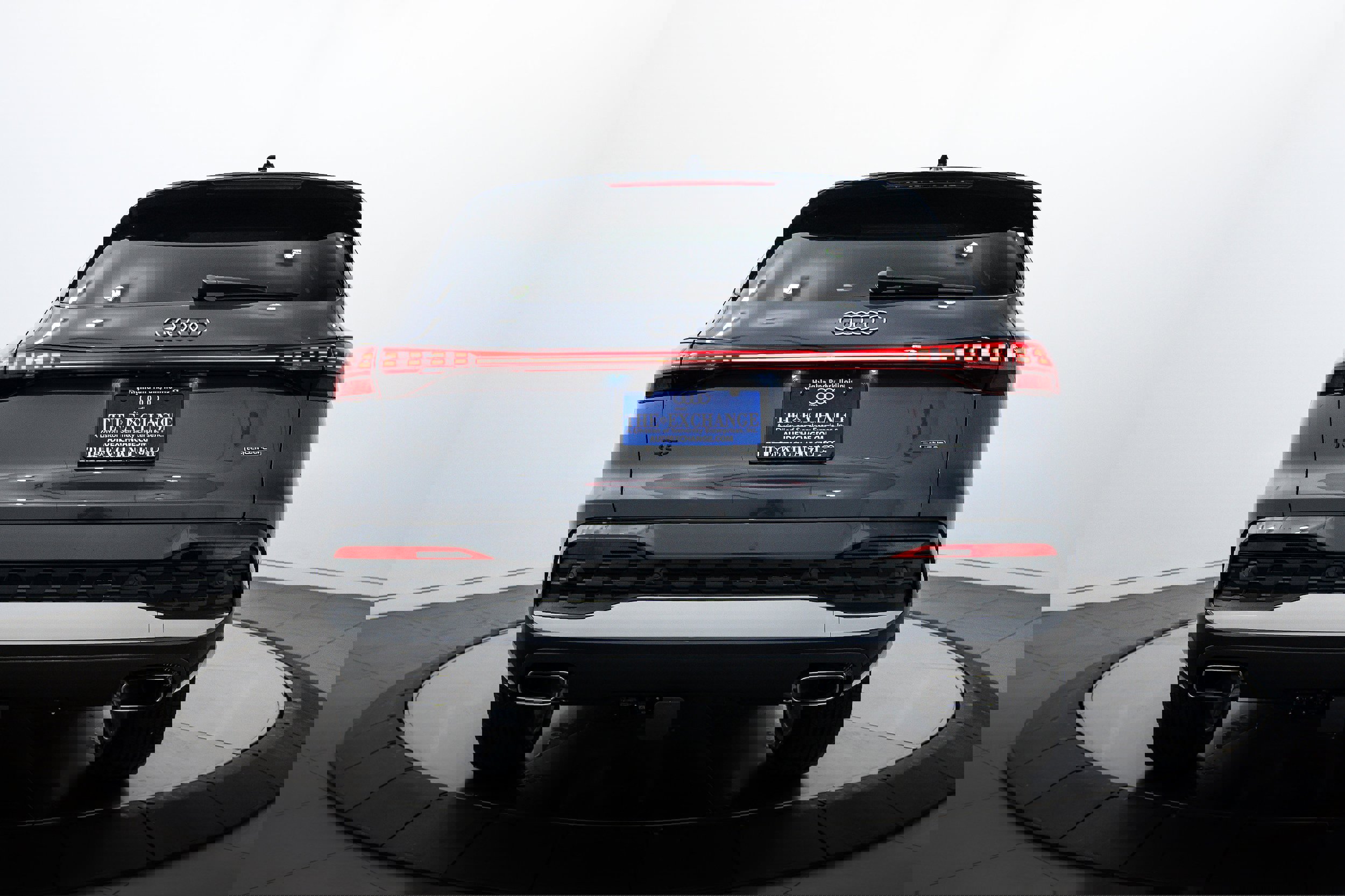 New 2025 Audi Q5 Premium Plus image 18