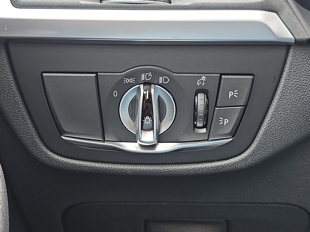 Used 2024 BMW X3 xDrive30i w/ Premium Package image 30
