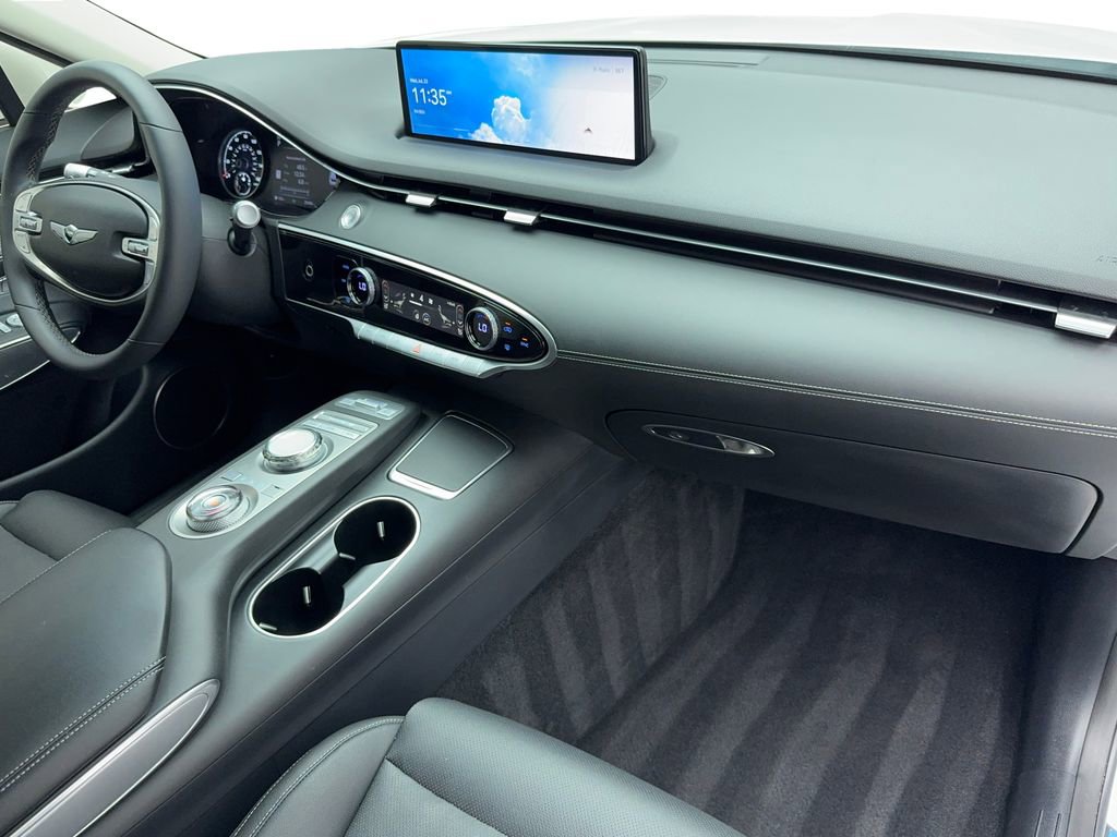 Used 2024 Genesis GV70 2.5T w/ Select Package image 44