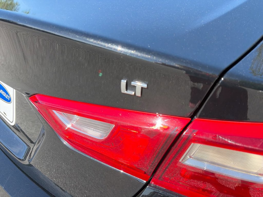 Used 2025 Chevrolet Malibu LT FWD image 10