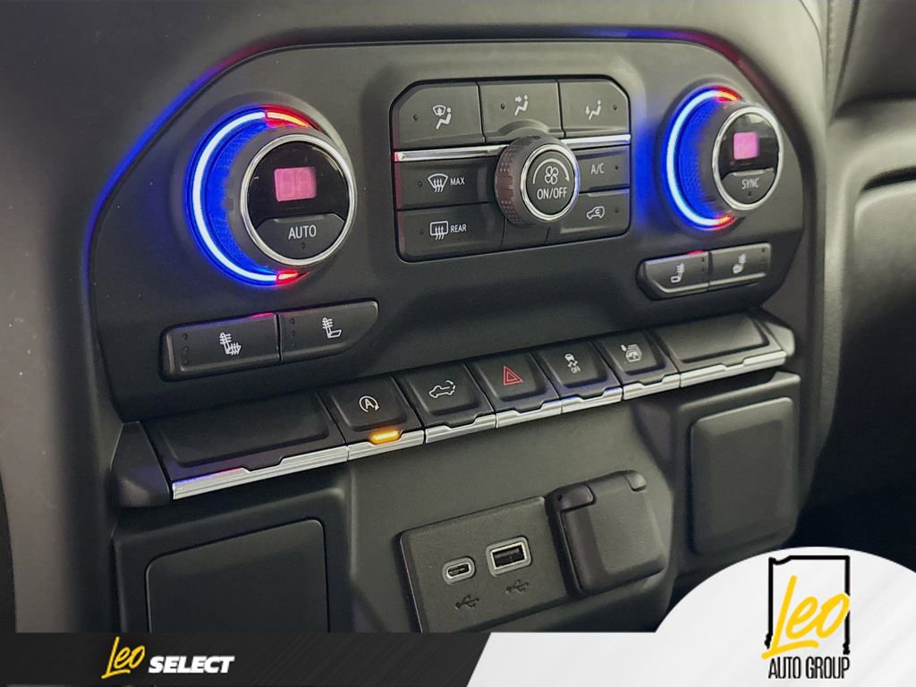 Used 2022 Chevrolet Silverado 1500 RST w/ Redline Edition AWD/4WD image 15