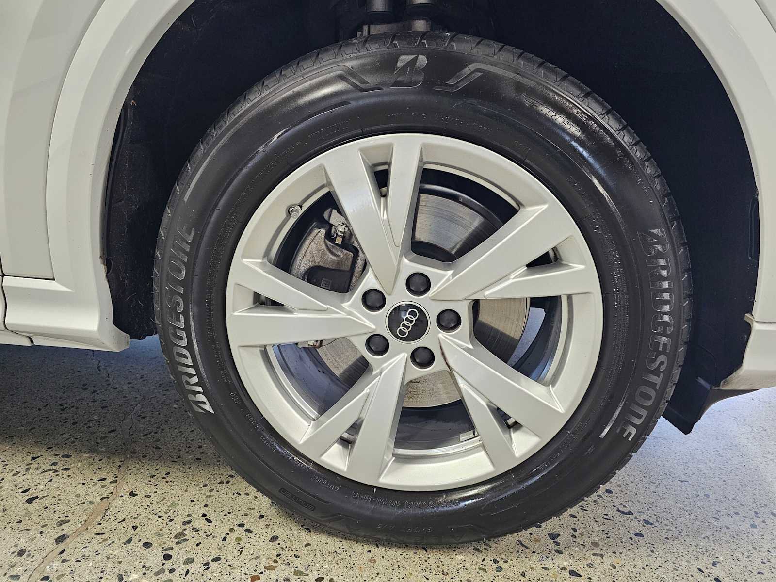 Certified 2025 Audi Q5 Premium image 9