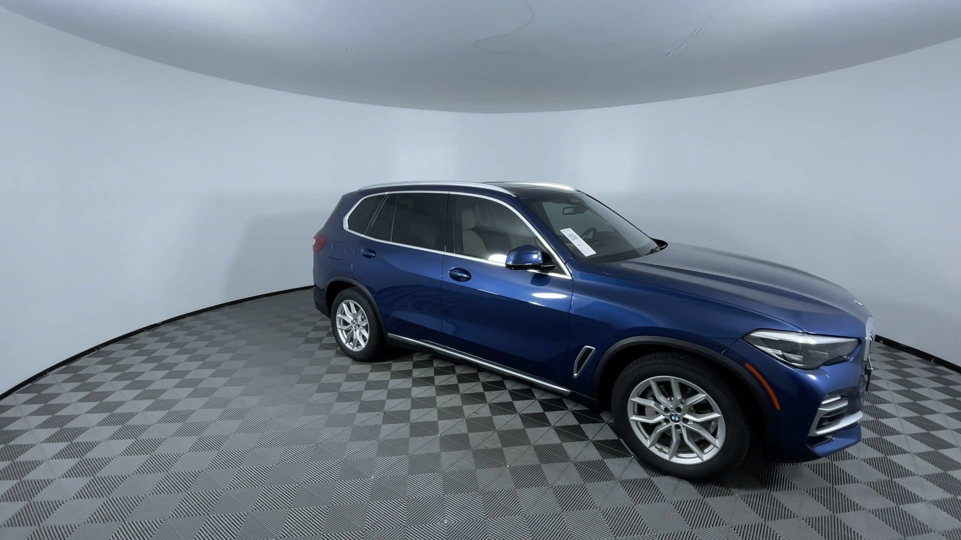 Used 2019 BMW X5 xDrive40i AWD/4WD image 2