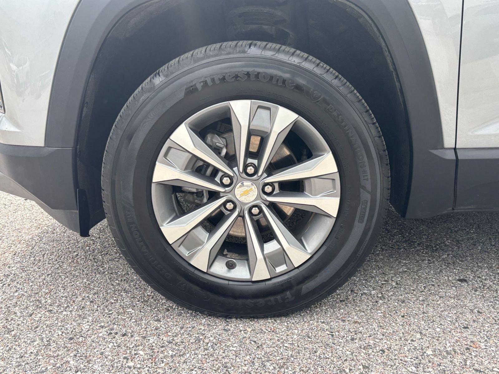 Used 2025 Chevrolet Equinox LT FWD image 30