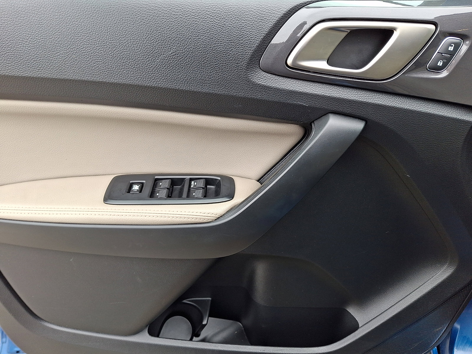 Certified 2019 Ford Ranger Lariat w/ Equipment Group 501A Mid image 15