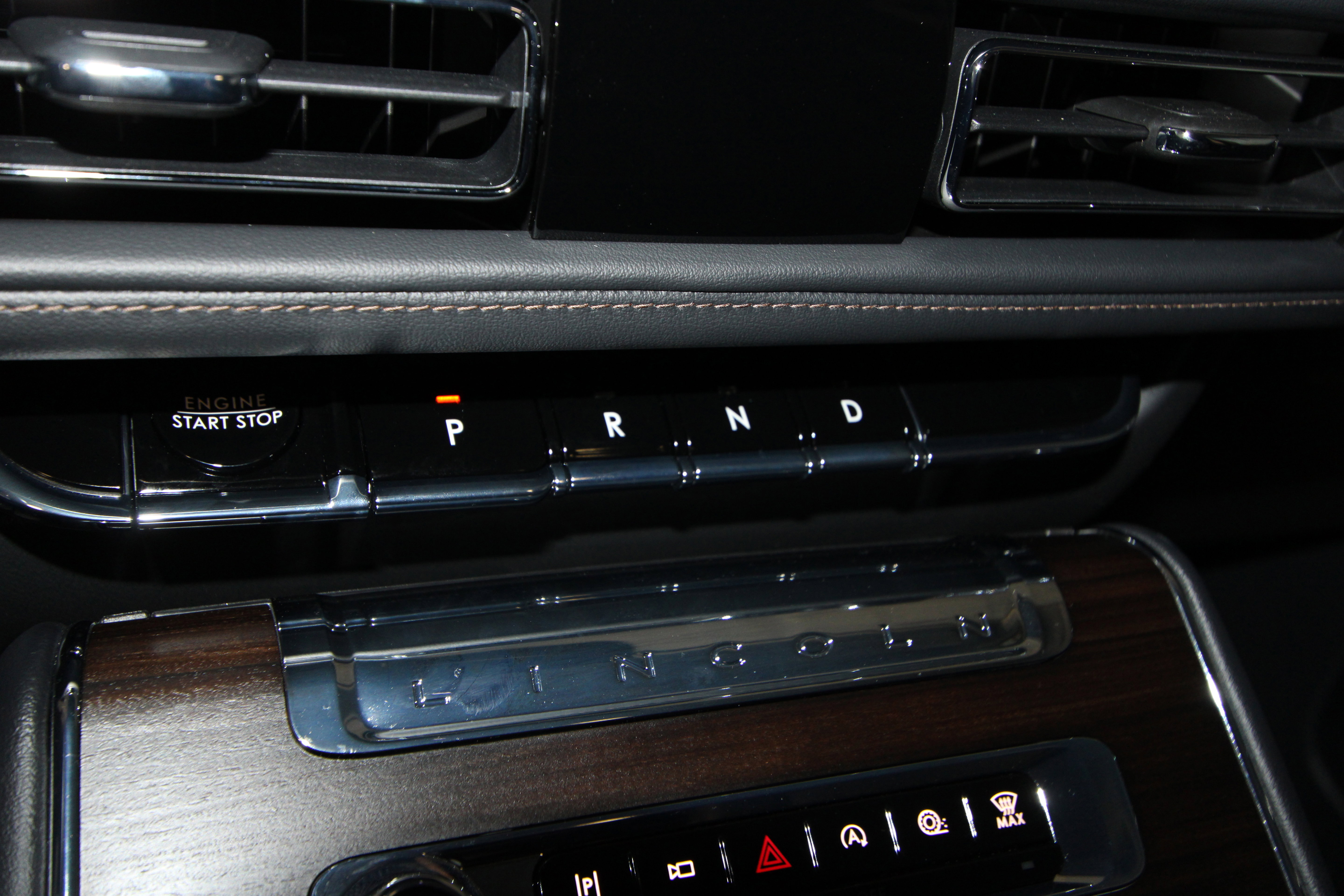 New 2026 Lincoln Aviator Reserve image 13