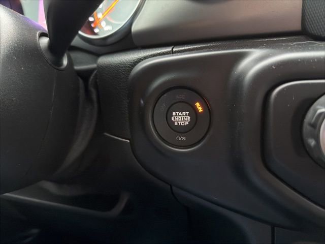 Used 2021 Jeep Gladiator Sport image 31