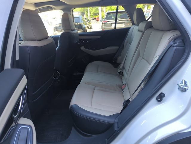 Used 2023 Subaru Outback Limited AWD/4WD image 32