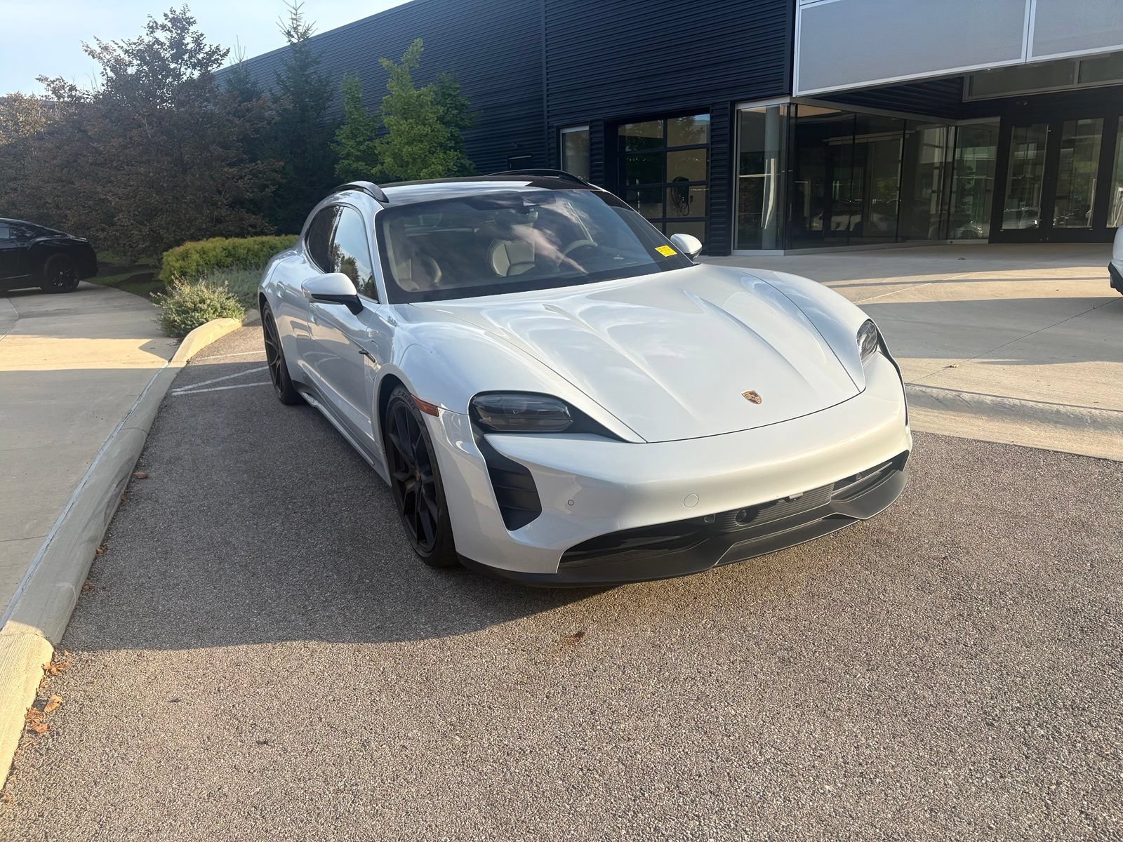 Used 2024 Porsche Taycan GTS AWD/4WD image 6