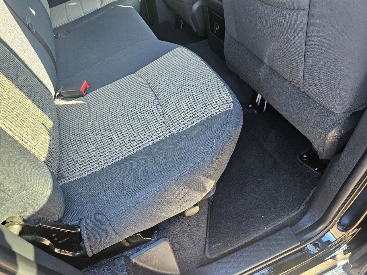 Used 2012 RAM 1500 Big Horn image 22