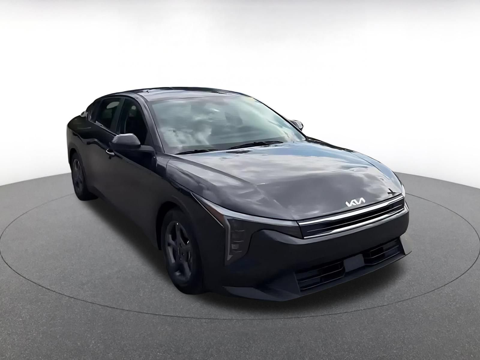 Used 2026 Kia K4 FWD image 3