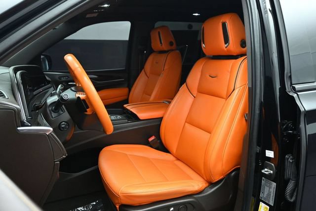 Used 2022 Cadillac Escalade Sport w/ Touring Package AWD/4WD image 5
