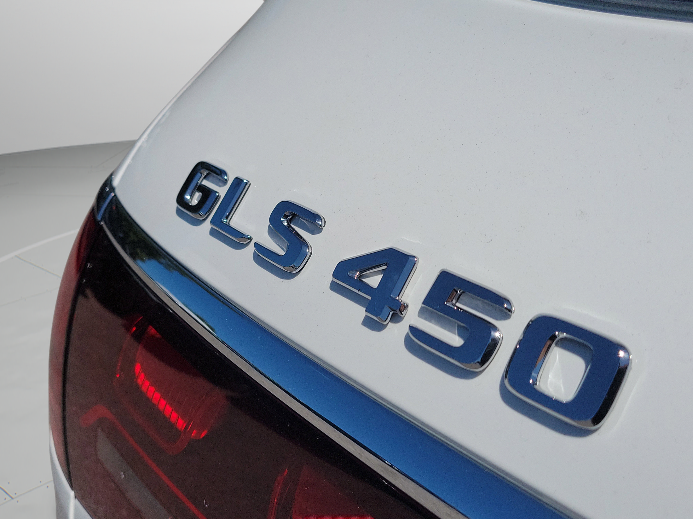 New 2026 Mercedes-Benz GLS 450 4MATIC image 33