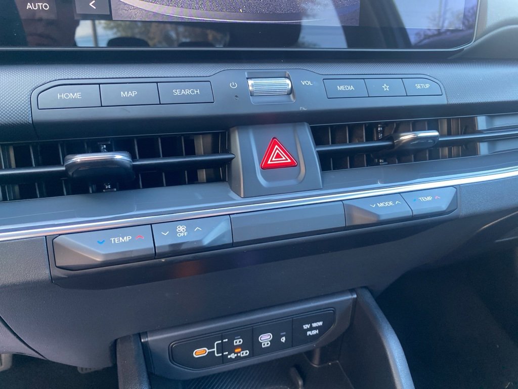 New 2025 Kia K4 EX image 18