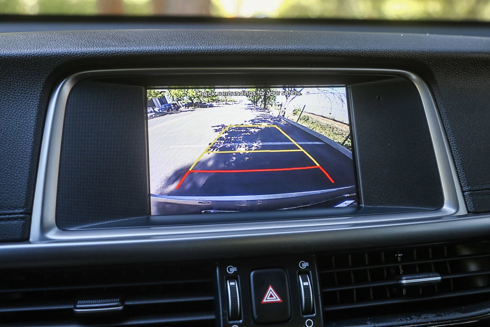 Used 2018 Kia Optima LX w/ 17" Alloy Wheels Package image 22