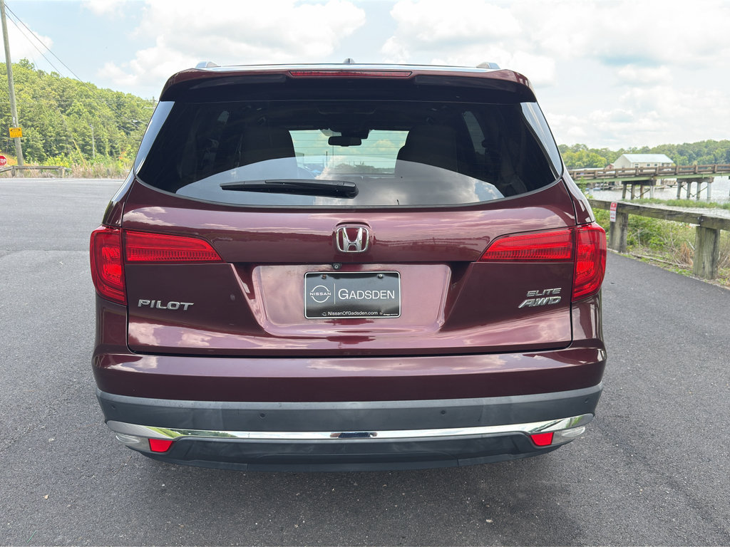 Used 2017 Honda Pilot Elite image 4
