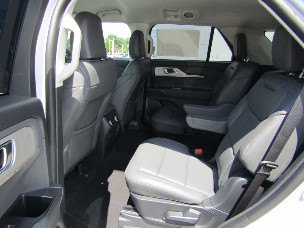 New 2026 Ford Explorer Active w/ Active Comfort Package AWD/4WD image 21
