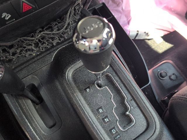 Used 2012 Jeep Wrangler Unlimited Sahara w/ Dual Top Group image 21