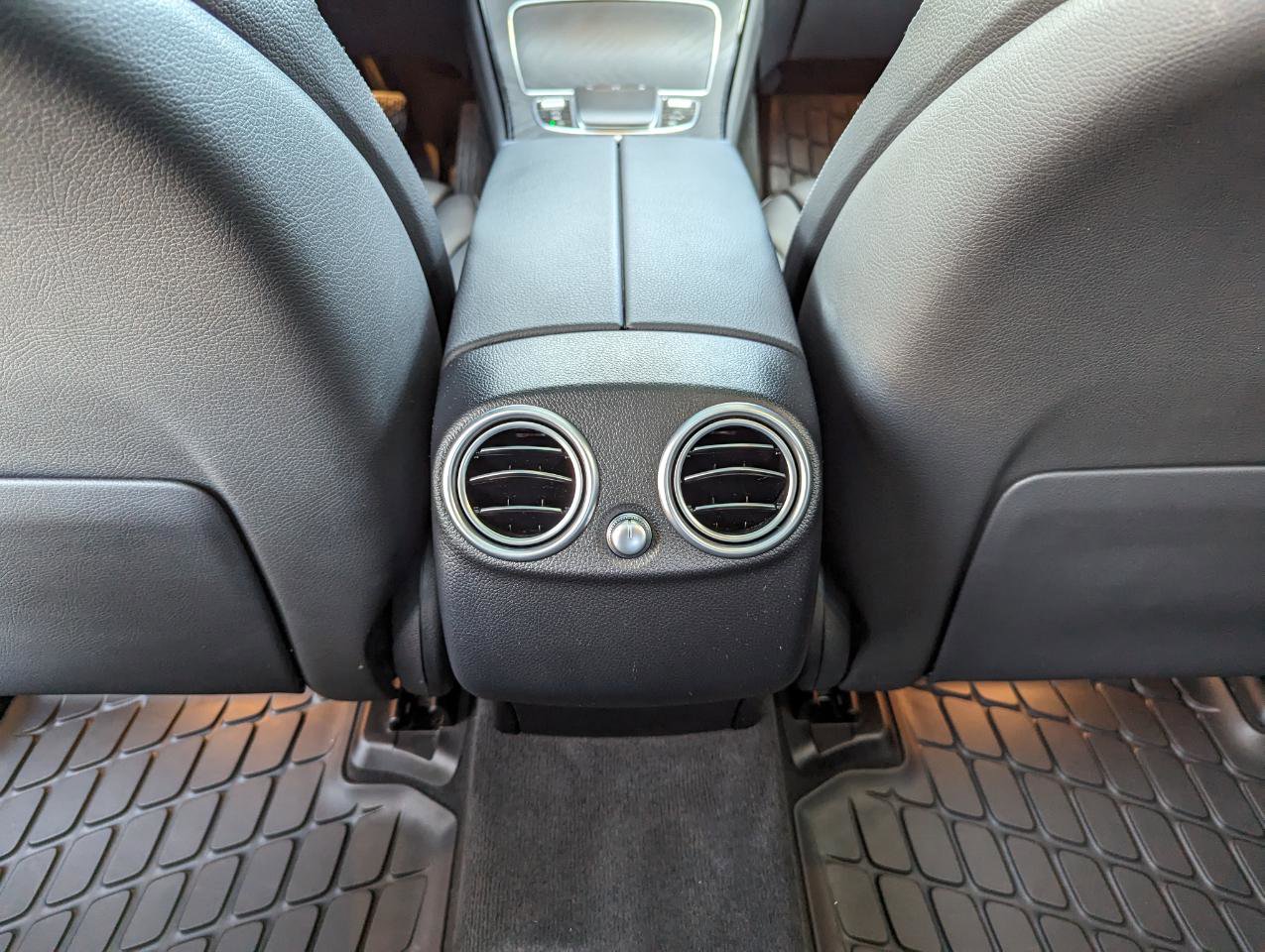 Used 2021 Mercedes-Benz GLC 300 GLC 300 4MATIC SUV image 41