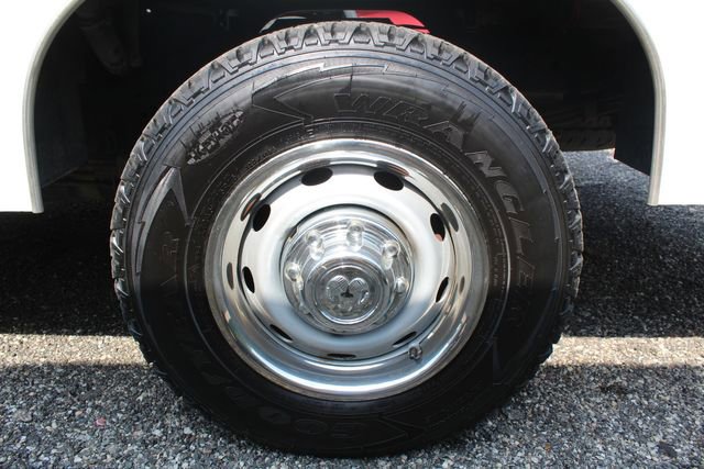 Used 2001 Dodge Ram 2500 Truck 2WD Regular Cab image 22