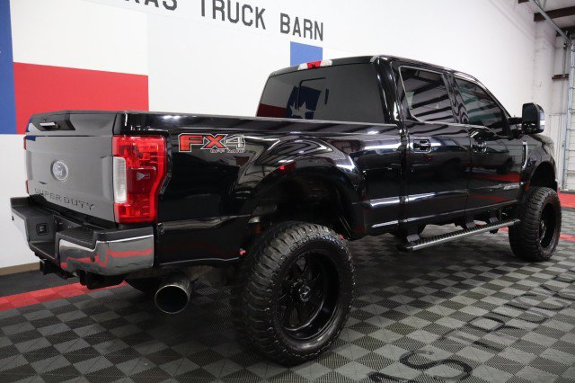Used 2017 Ford F250 Lariat w/ Lariat Ultimate Package AWD/4WD image 21