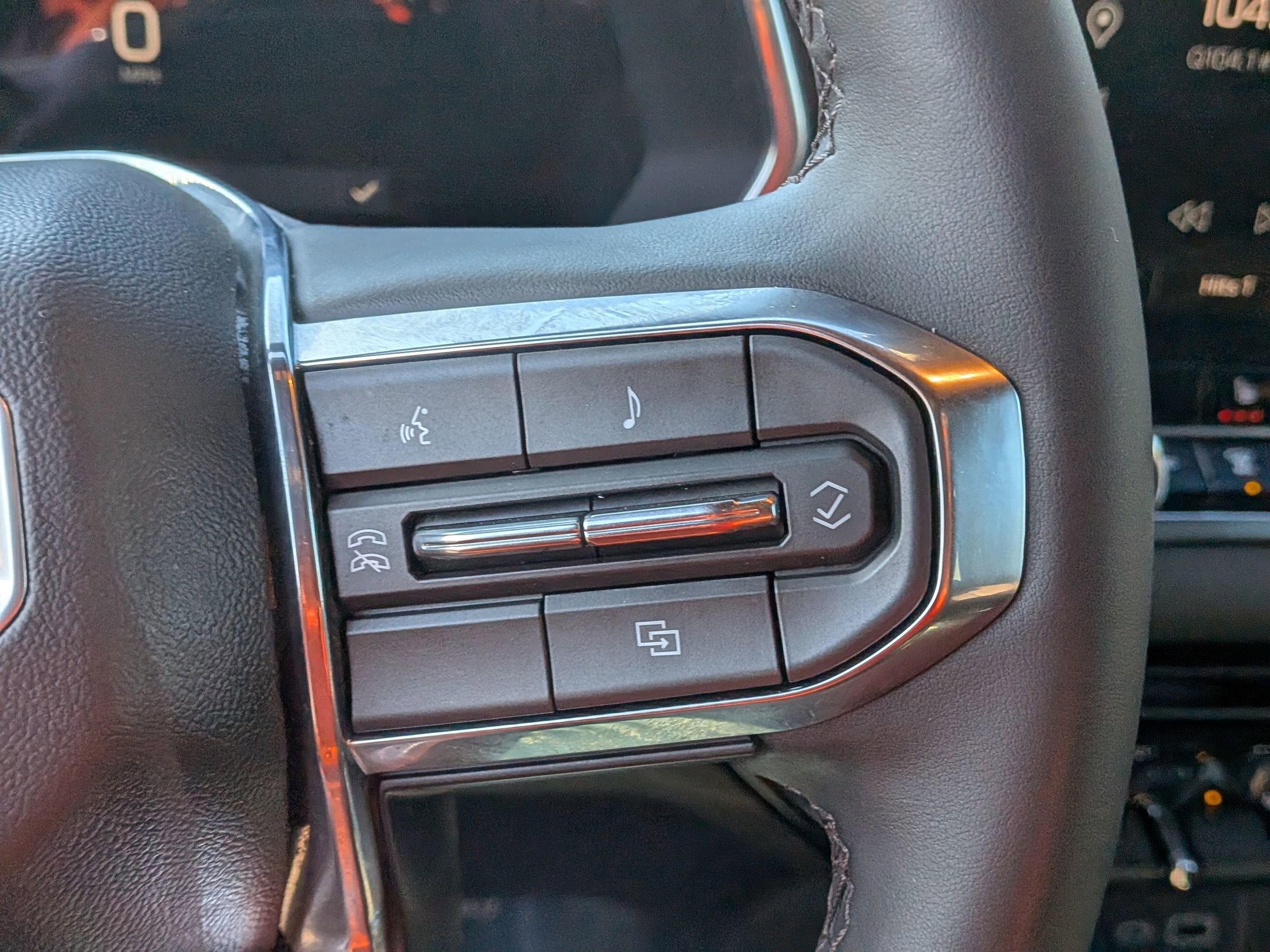 Used 2023 GMC Canyon Elevation w/ Convenience Package image 23