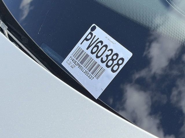 Used 2025 Volvo XC90 B6 Plus image 33