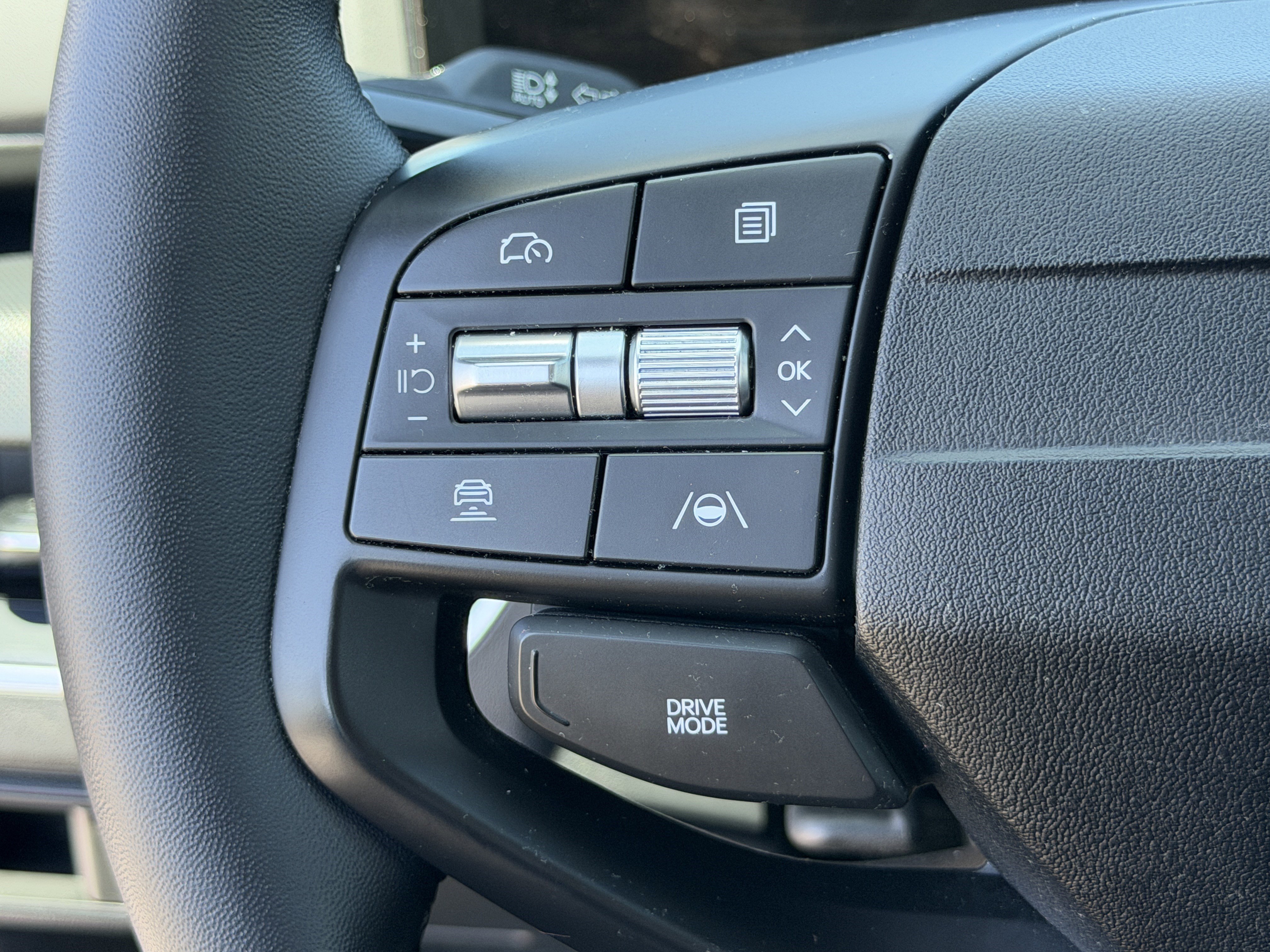 Certified 2025 Kia K4 EX image 18