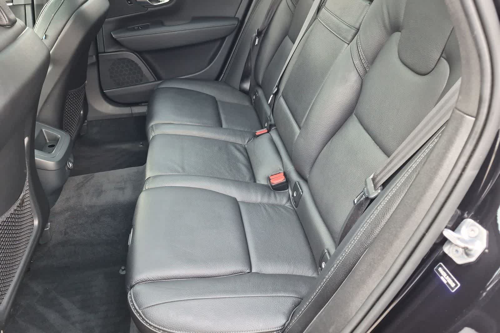 Used 2019 Volvo V90 T6 Cross Country AWD/4WD image 20