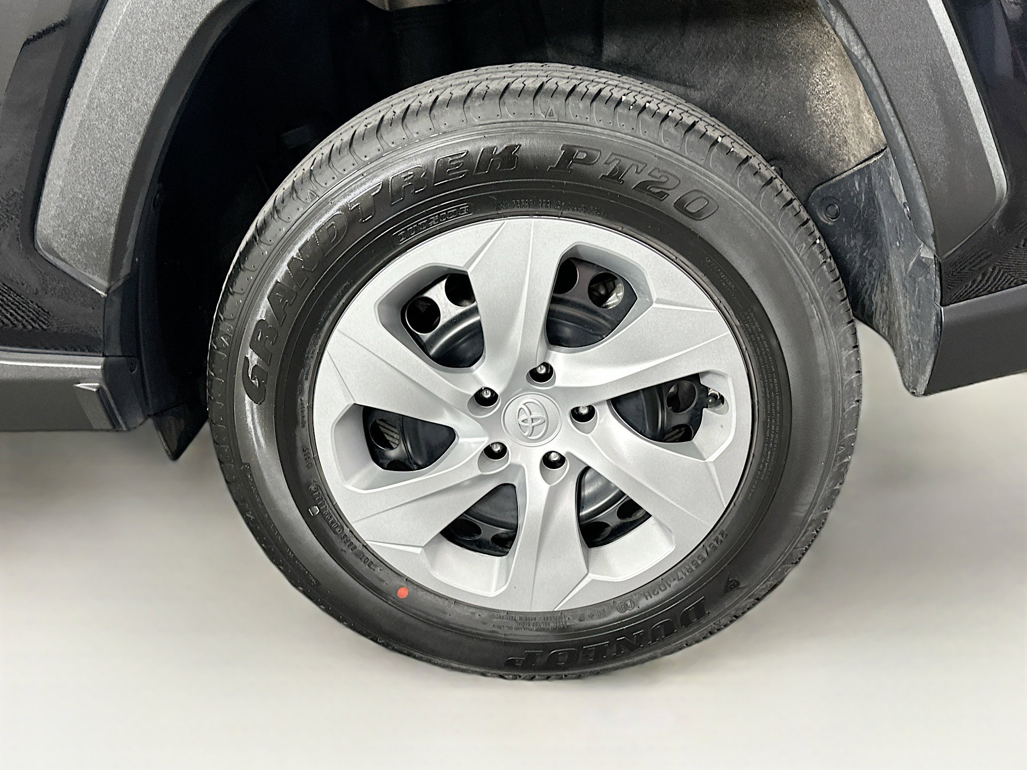 Used 2025 Toyota RAV4 LE image 11