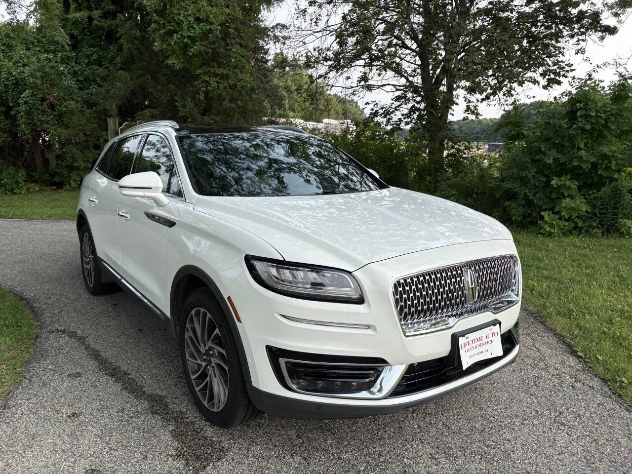 Used 2020 Lincoln Nautilus Reserve w/ Equipment Group 201A AWD/4WD image 7