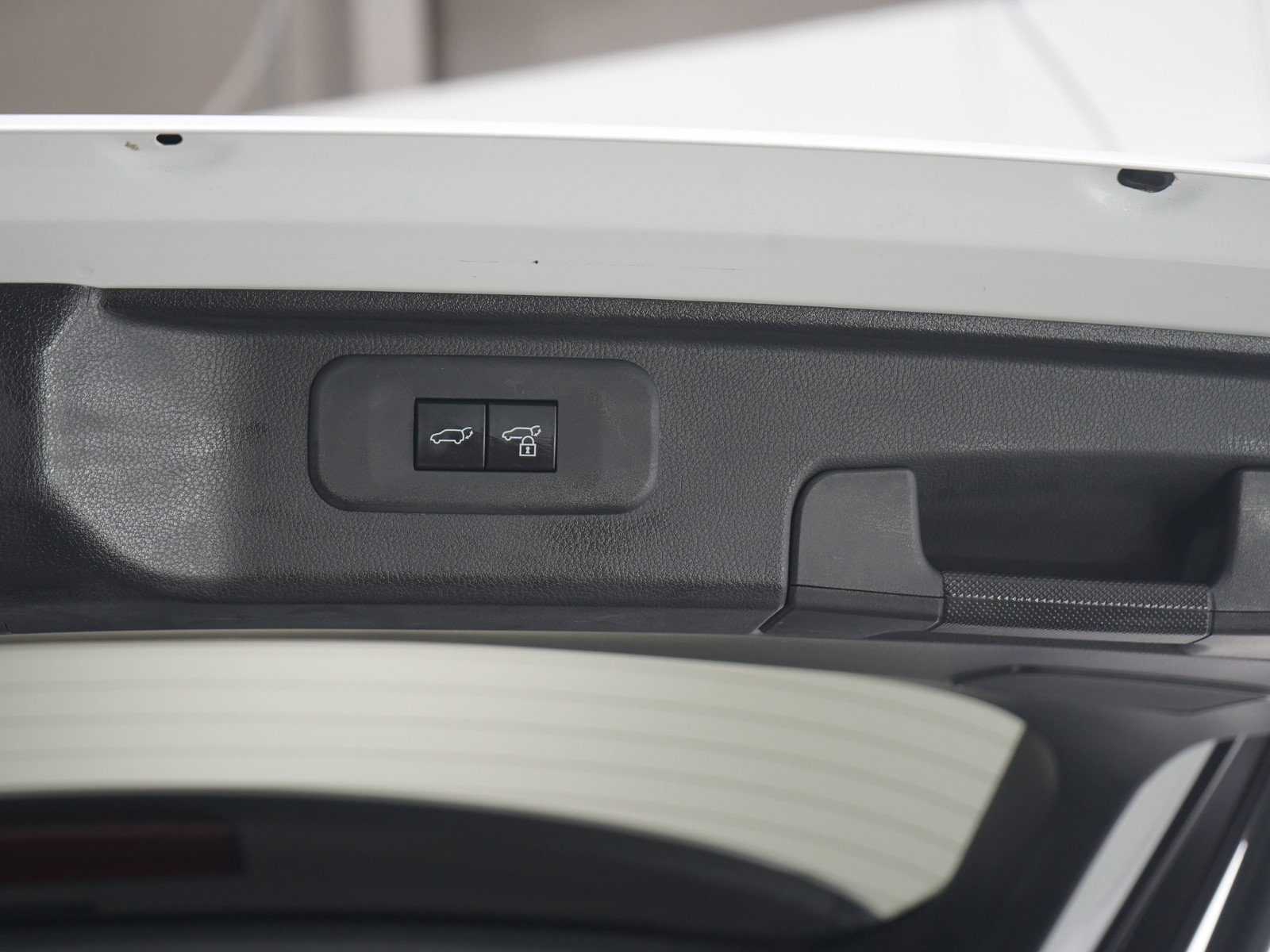 Used 2024 Toyota Grand Highlander Limited image 11