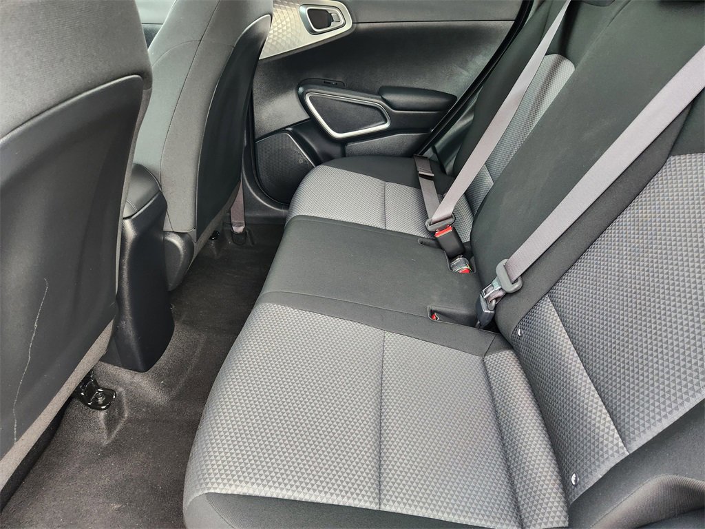 Certified 2023 Kia Soul LX image 29