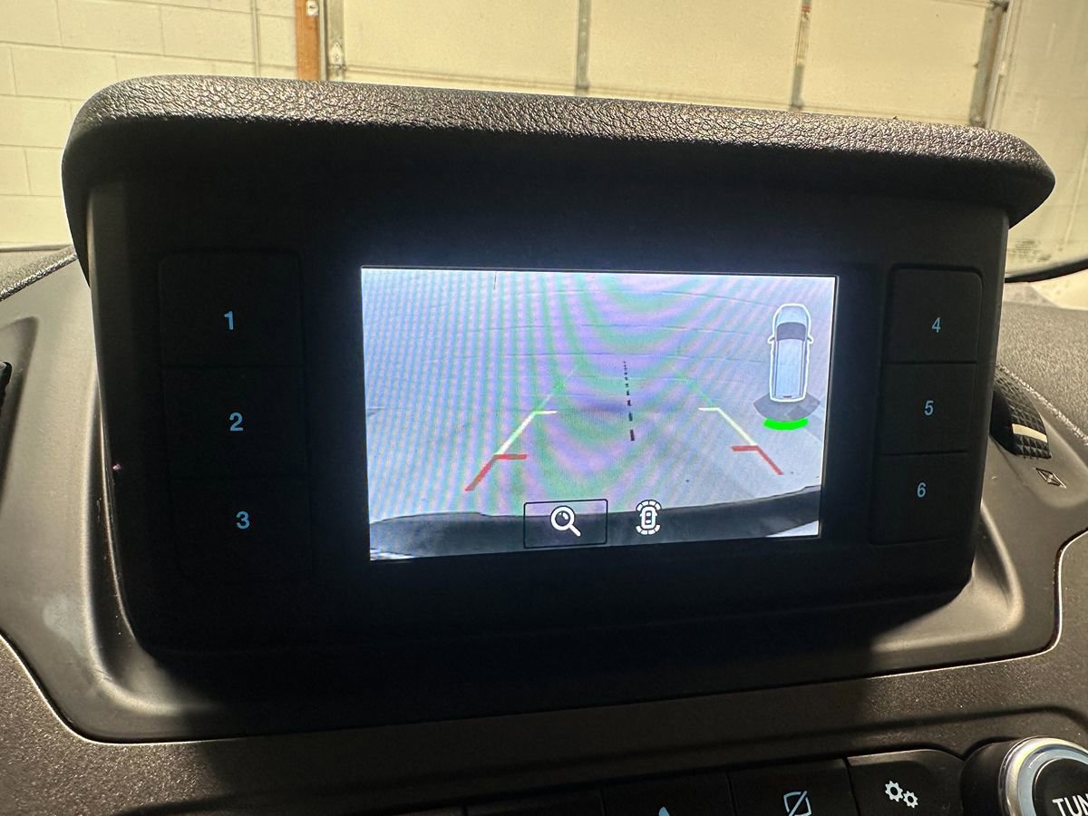 Used 2022 Ford Transit Connect XL FWD image 32