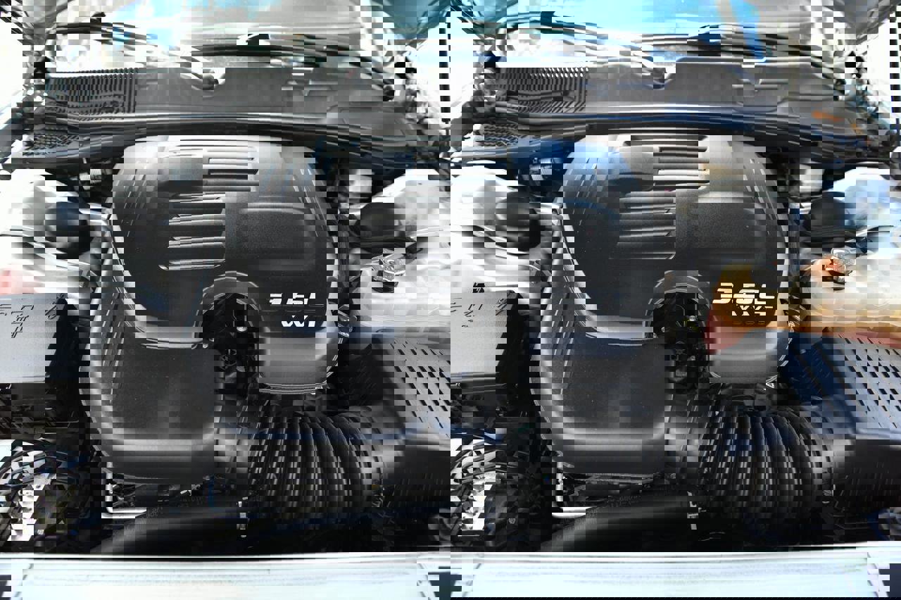 Used 2021 Dodge Challenger GT w/ Plus Package image 16