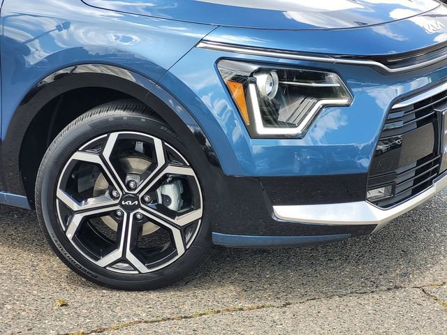 Used 2024 Kia Niro EX Touring FWD image 6
