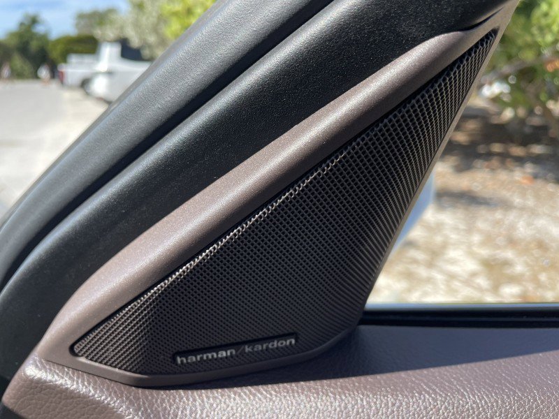 Used 2014 Mercedes-Benz E 550 4MATIC Sedan image 27