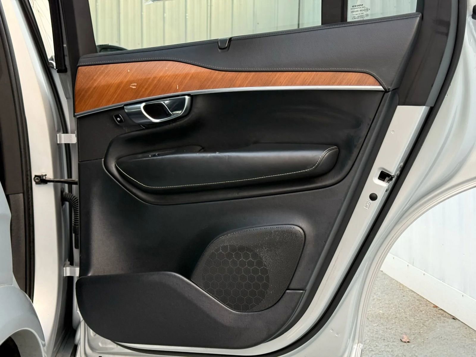 Used 2019 Volvo XC90 T6 Inscription w/ Advanced Package AWD/4WD image 17