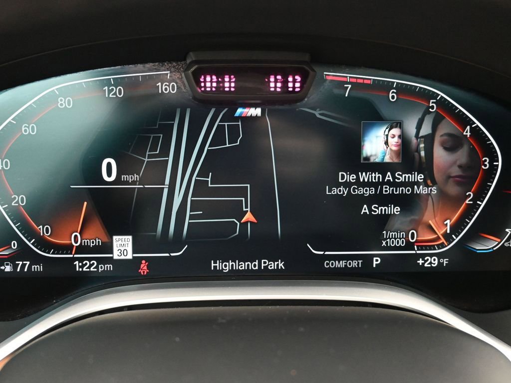 Used 2022 BMW 740i xDrive w/ M Sport Package image 12