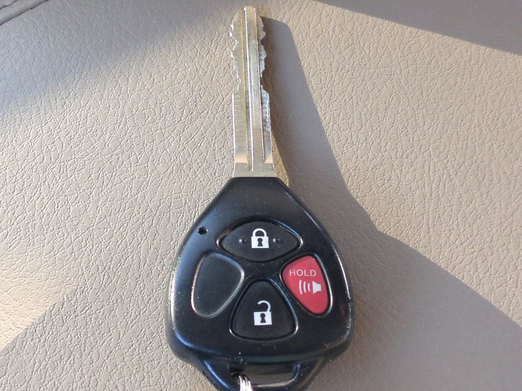 Used 2015 Toyota 4Runner SR5 Premium image 36