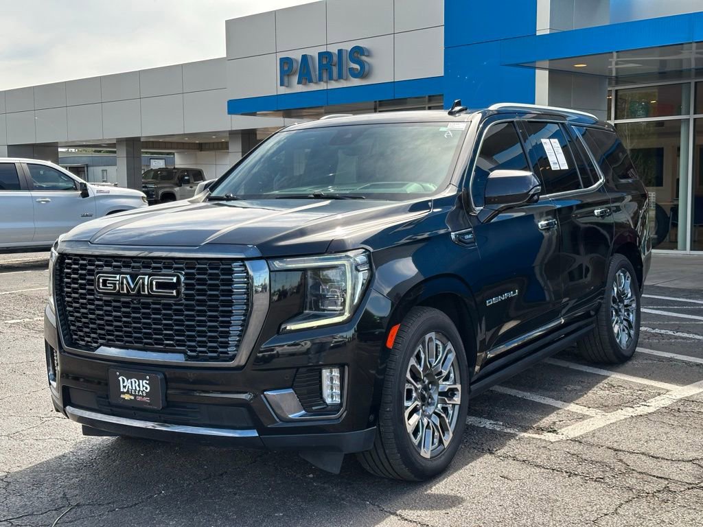 Used 2023 GMC Yukon Denali Ultimate AWD/4WD image 3
