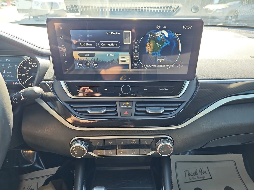 Used 2023 Nissan Altima 2.5 SR w/ SR Premium Package image 23