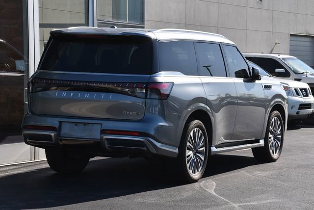 Used 2025 INFINITI QX80 Sensory AWD/4WD image 8
