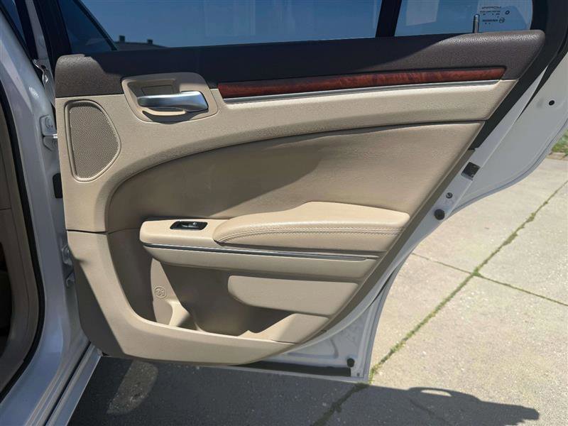 Used 2011 Chrysler 300 C w/ Sound Group image 16