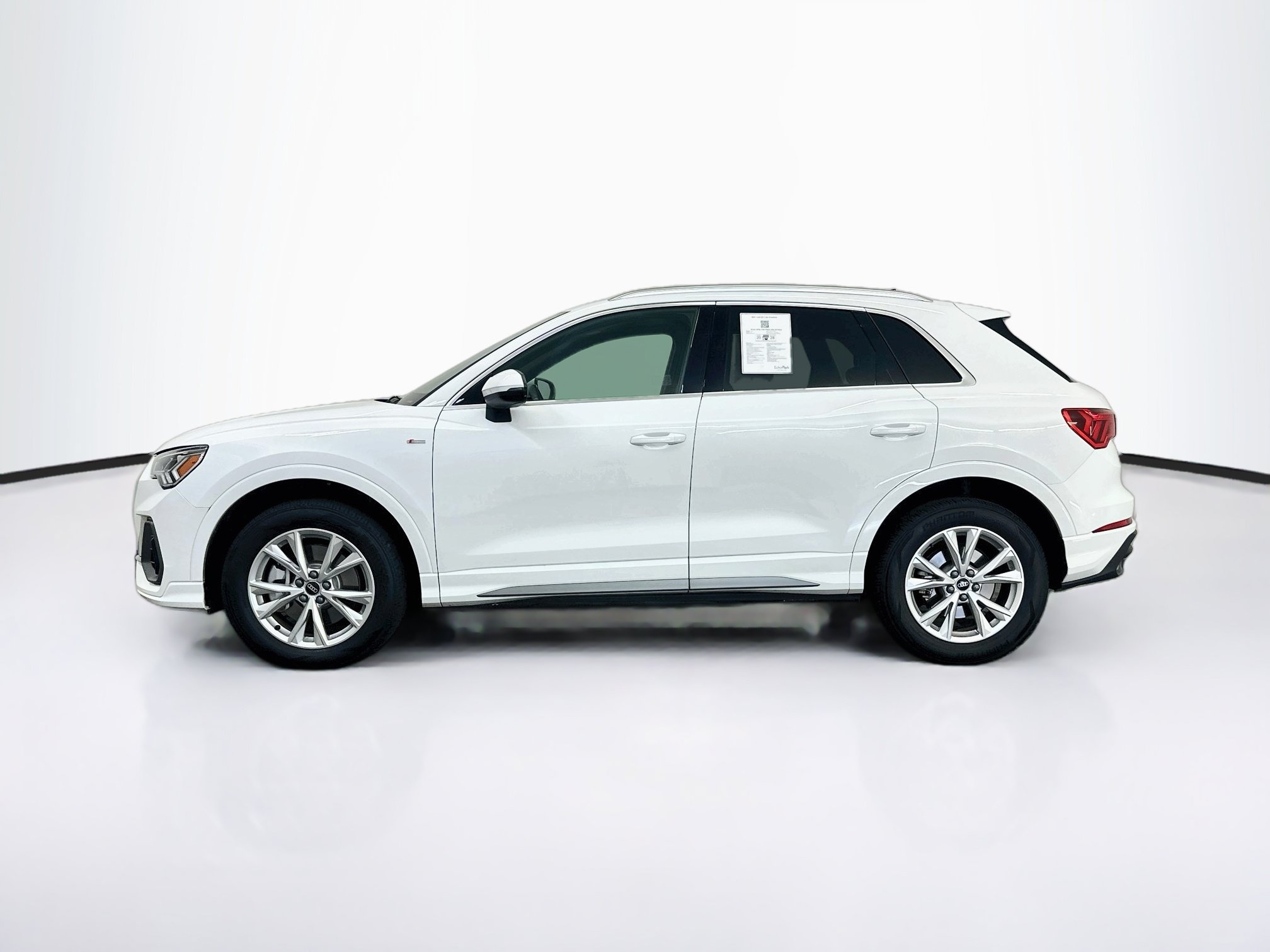 Used 2025 Audi Q3 2.0T Premium AWD/4WD image 4