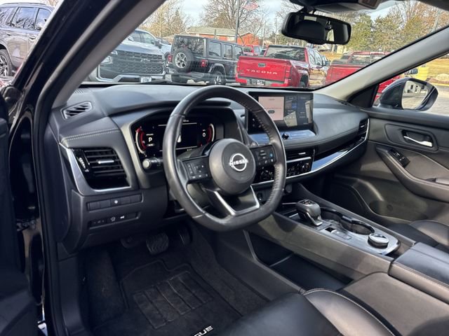 Used 2024 Nissan Rogue SL image 10