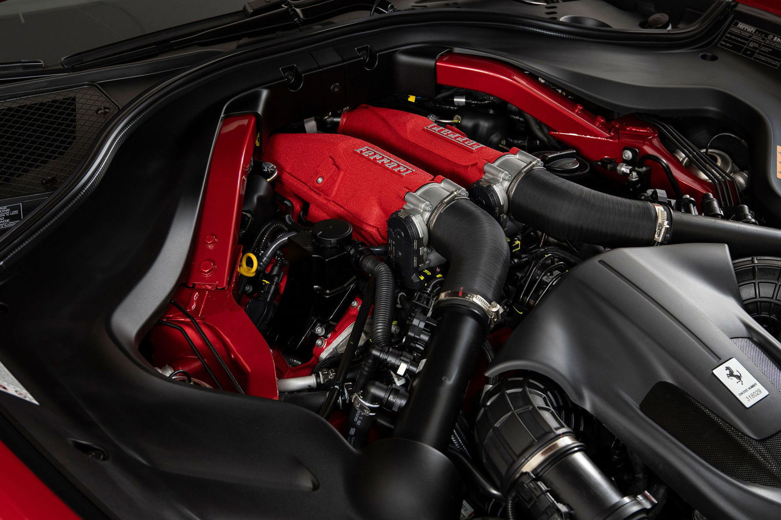 Certified 2025 Ferrari Roma Spider image 36