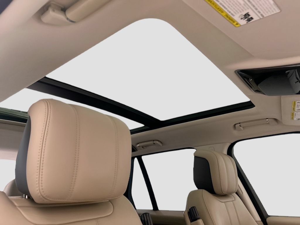 Used 2019 Land Rover Range Rover HSE AWD/4WD image 17